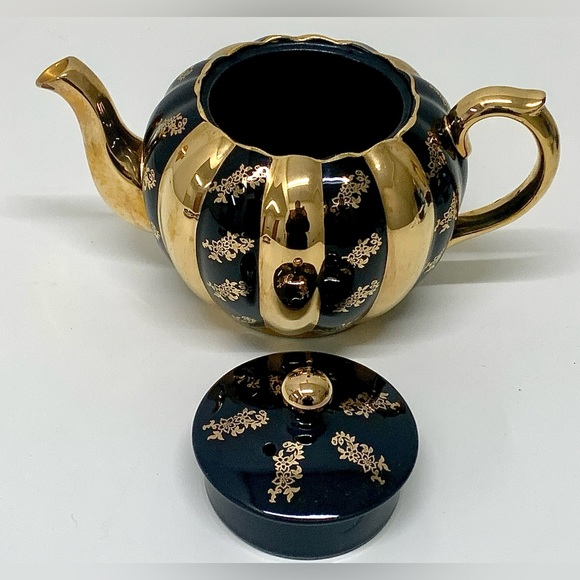 Mid Century Vintage Black Gold Trim GIBSON STAFFORDSHIRE England Teapot - Picture 6 of 16